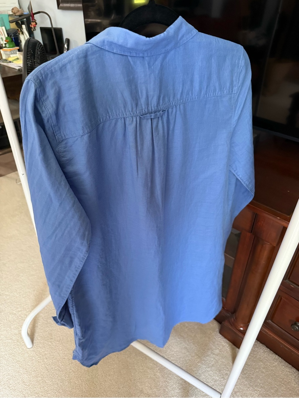 J. Crew Light Blue Linen Button-Down Shirt - Picture 2 of 7